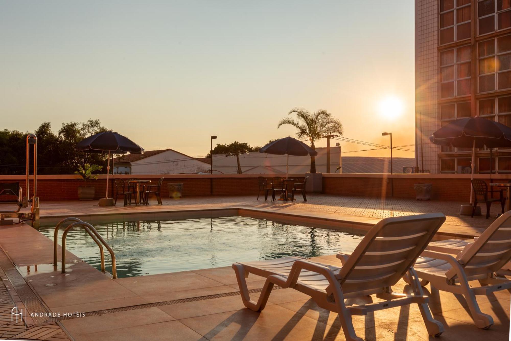 Rede Andrade Luxor Hotel เตเรซีนา ภายนอก รูปภาพ